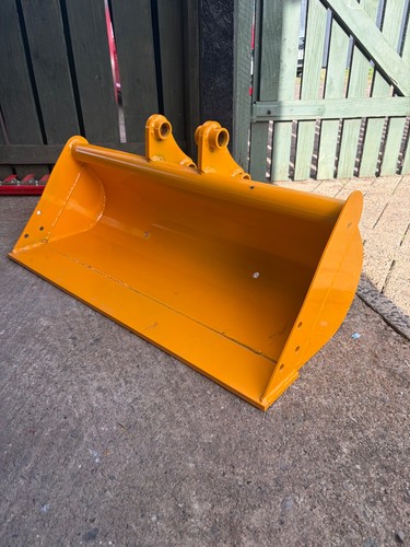 Brand new mini digger digging - mini,