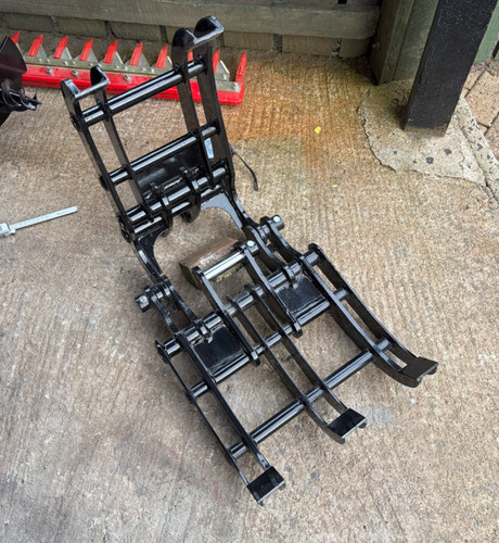 Brand new mini digger - new,