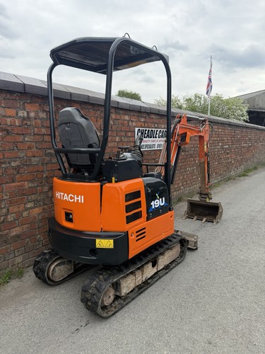Hitachi mini digger - hitachi,