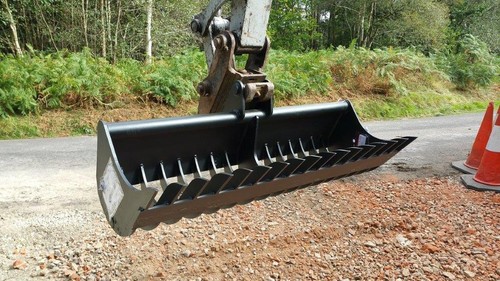 915mm stone rake 50mm gaps - stone,