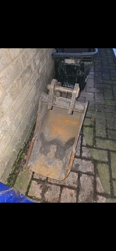 Rhino digger bucket - rhino,