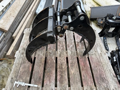 Mini digger log grabber - mini,