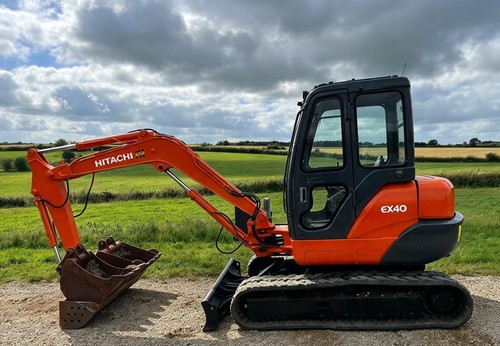 Hitachi ex40 ton tracked - ex40, 4